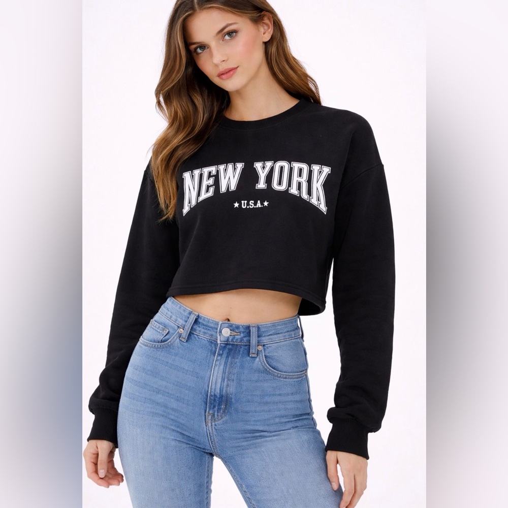 H&M New York USA Cropped Sweatshirt Black XS New Without Tags(A346)